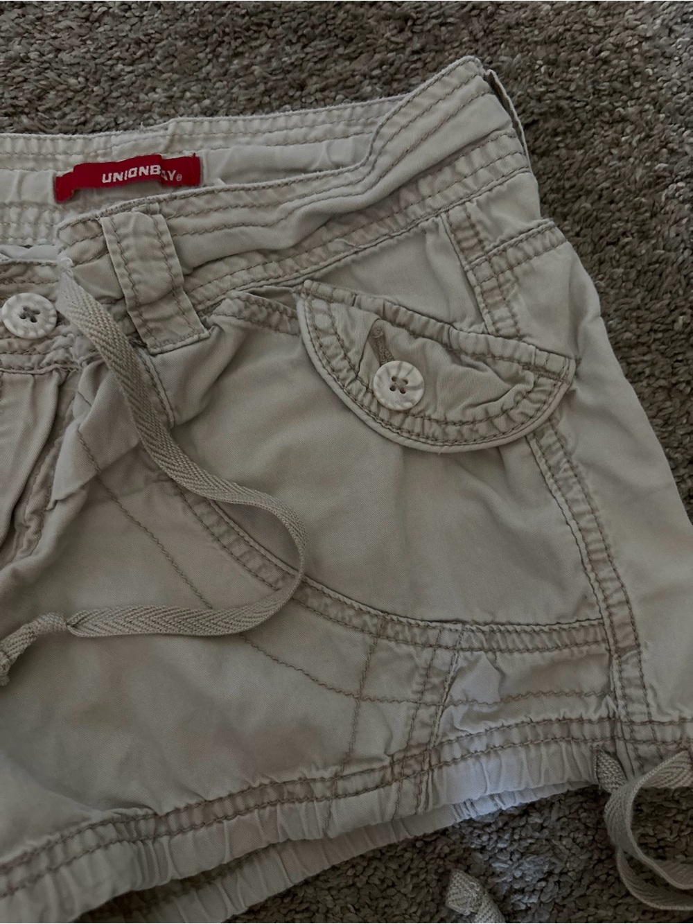 UNIONBAY Women's Cream Drawstring Cargo Shorts with Button Pocket - Y2K Vintage